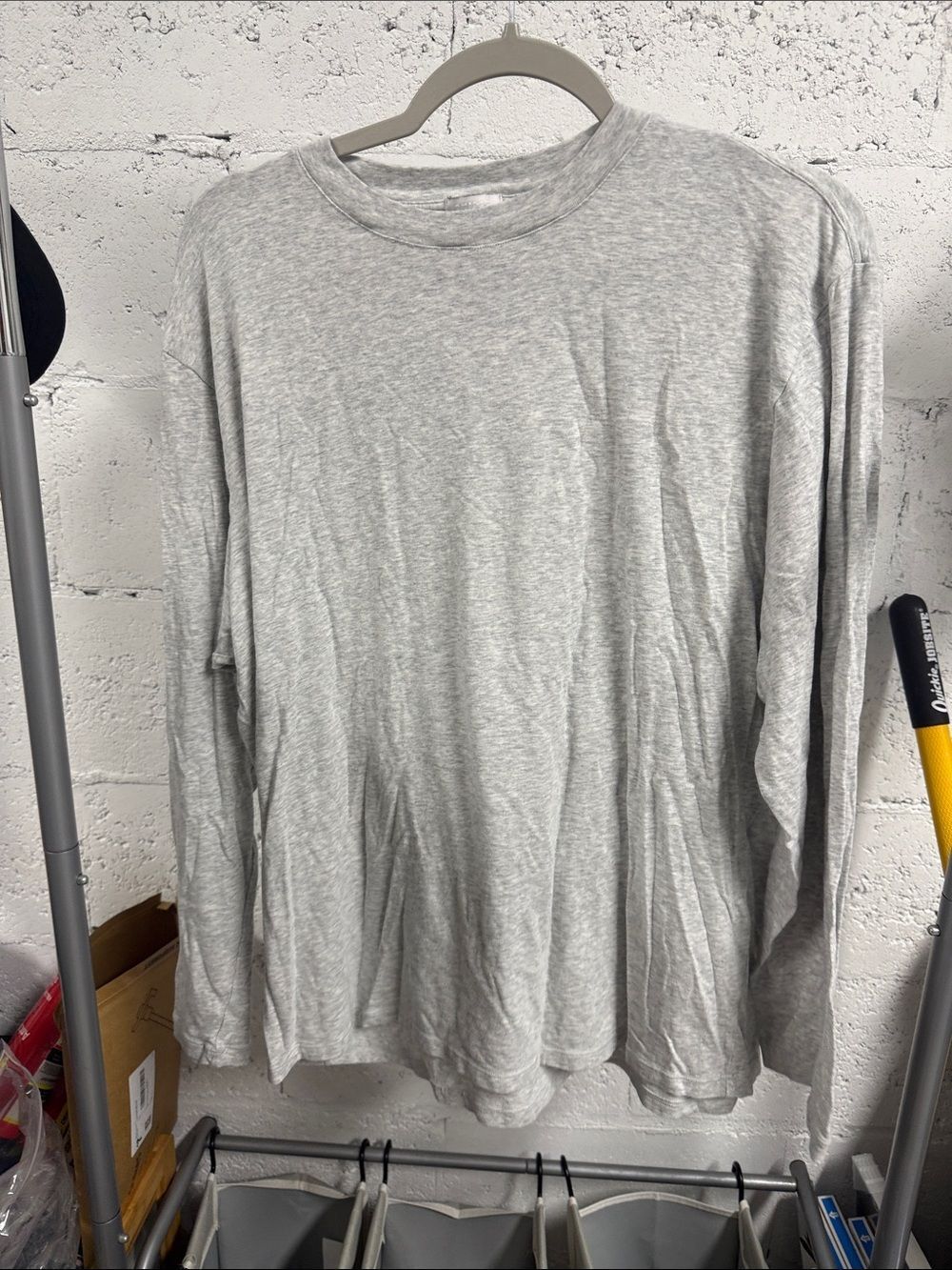 Classic Long-Sleeve Crewneck Shirt SKIMS Light Gray Size XL Never Worn